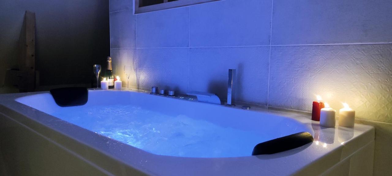 Ty Madelez, Chambres De Charme, Gites Et Spa La Roche-Derrien Ngoại thất bức ảnh