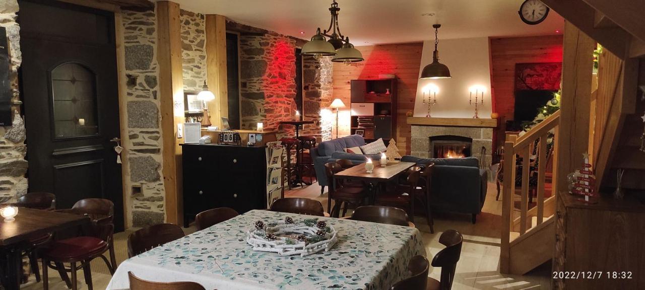 Ty Madelez, Chambres De Charme, Gites Et Spa La Roche-Derrien Ngoại thất bức ảnh